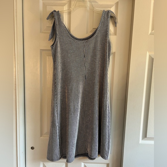 Blue & White Striped Sleeveless Dress - Picture 2 of 5